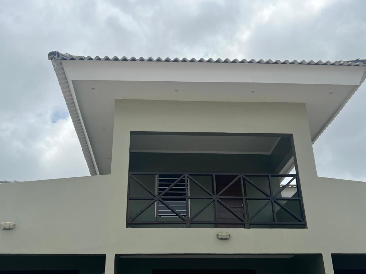 Cataleya Apartments Near Airport Willemstad Extérieur photo